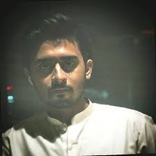 Delighted to have graduated from the University of Glasgow with a Masters  with Distinction in Media, Communications and International Journalism.