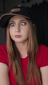 Katherine Ellis Comedian