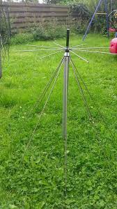 They can be made in a variety of ways, and for minimal cost. Discone Antenna Antenne Radioamateur Radioamateur Antennes
