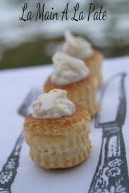 Mini Bouchees Aperitives Au Crabe La Main A La Pate Mini Bouchees Aperitives Bouchees Aperitives Biscuits Sables Au Chocolat