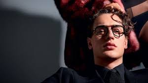 Dao-Yi Chow & Maxwell Osborne