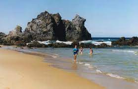 You mean the bar tender was instructing you to follow nsw health guidelines? Camel Rock Surf Beach Bermagui Picture Of Bermagui Visitor Information Centre Bermagui Tripadvisor