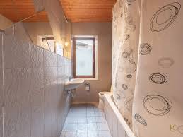Weitere ideen zu moderne bäder, badezimmer, baden. Ca 4 7 Rendite Kapitalanlage In Schonem Altbaugebaude Lohmuller Immobilienmakler Munchen