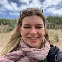 Elizabeth Reeve Email & Phone Number