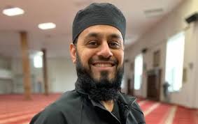 Former Calgary mayor Naheed Nenshi urges politicians to stand up for Amira  Elghawaby