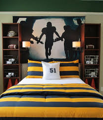 An inexpensive gift to give to a boy that already has a room covered in baseball gifts. Ibtbbi26 Interesting Baseball Themed Boys Bedroom Ideas Finest Collection Hausratversicherungkosten Info