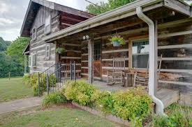 Air conditioning, fireplace, tv, washer & dryer, parking, no smoking, heater bedrooms: The 12 Best Cabin Rentals In Nashville Tennessee Territory Supply