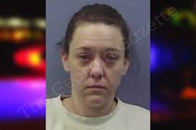 Jennifer Ploof's Instagram, Twitter & Facebook