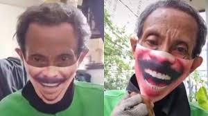 Viral, cerita ari pengemudi ojol yang rela berikan pakaian untuk odgj telanjang. Cerita Driver Ojol Yang Viral Berkat Video Tiktok Verifikasi Muka Akui Punya 10 Masker Gambar Kumis Tribunnews Com Mobile