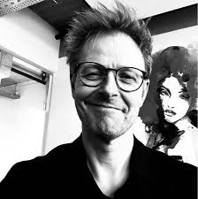 Hey everyone, long time lurker here. This is 15-year old me, showing off my  terrible manners. Apologies for that, only picture I have from those days  😎 I feel pretty sure I