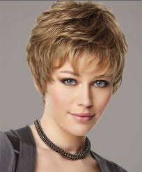 This article is going to give you an inside look at 70 different varieties of short textured hairstyles that are currently flourishing on the trend scene! 14x Lovely Short Hairstyles With Layers Hairstyle Center Com Short Hair Styles For Round Faces Short Hair Styles Short Hairstyles For Women