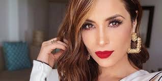 Maybe you would like to learn more about one of these? Cynthia Rodriguez En La Academia Antes De Las Cirugias
