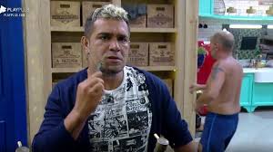 Telespectadores de a fazenda 2018 acusam evandro santo de fazer ritual contra gabi prado. A Fazenda 10 Evandro Santo Exibe Novo Visual E Dispara To Cansado