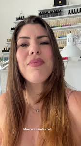 Como Consentir A Tus Clientas En Uñas