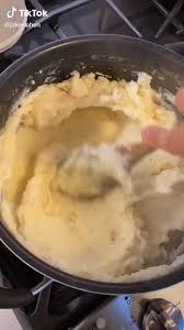 How To Cook The Best Garlic Mashed Potato Recipe Food Tiktok Video Diy Food Recipes Food Foood Recipes