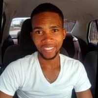 700+ "León" profiles