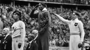 Jared leto grabs lunch with rumored girlfriend valery. Deux Medailles Des Jo 1936 De Jesse Owens Aux Encheres