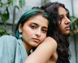 Simrah Farrukh — 35s & 45s