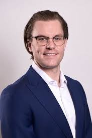 Callum Hayes's Instagram, Twitter & Facebook