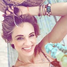 Hi all! I just wanted to introduce myself and share a photo I took for a  shoot in august. looking to meet people.