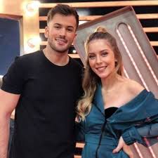 'a serra' é o palco de uma história encantadora com um elenco de luxo. Sic Aposta Em Musica De Sara Carreira E David Carreira Para Nova Novela A Serra