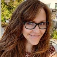 Sarah Denson's Instagram, Twitter & Facebook