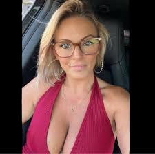 Julie Cherry (@juliecherry47150) • Facebook