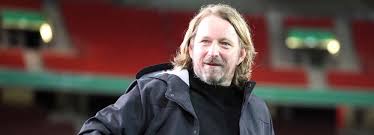 Der @bvb kämpft mit der unwucht im kader. Bvb Beschaftigt Sich Angeblich Mit Der Personalie Sven Mislintat
