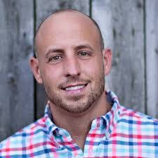 Kyle Hammond's Instagram, Twitter & Facebook