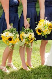 Alternative Summer Wedding Bouquets Wedding Party Wedding Flowers Sunflowers Summer Wedding Bouquets Sunflower Wedding