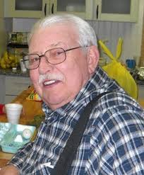 Richard Milewski's Instagram, Twitter & Facebook