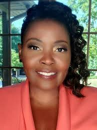 Edna Metoyer's Instagram, Twitter & Facebook