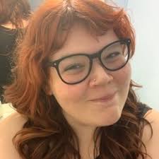 Shannon Moyer's Instagram, Twitter & Facebook