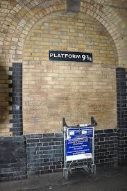 Platform 9 3 4 Kings Cross Station London Harry Potter London Kings Cross Station