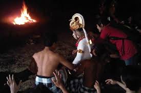 Tips pencarian lirik favorit anda. Tari Kecak Bali Tidak Digunakan Secara Khusus Dalam Ritual Sound System Bali Single Electone Bali Organ Tunggal Bali Band Bali Dj Bali
