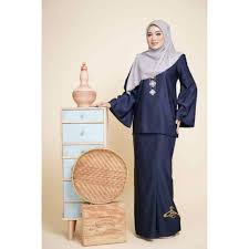 See more ideas about baju kurung, baju kurung kedah, kedah. 25 Trend Terbaru Design Baju Kurung Kedah Moden Kelly Lilmer