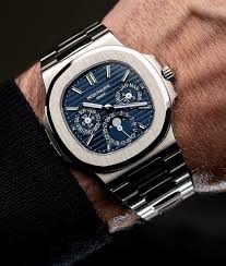 Since 1932, it has been owned by the stern family in switzerland. 280 Patek Phillippe Timepieces Ideas Beautiful Watches Patek Philippe Watches