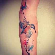 Only a true fan would decide to have a tattoo like that and we respect people who do such things. 25 Examples Of Artistic Watercolor Tattoos Bored Panda