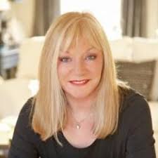 The Scandalous Warehams:The Wealthy Greek's Contract Wife,The Italian Dukes  Virgin Mistress And Marriage To Claim His Twins:3 Stories in 1