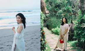 Prewedding senja / couple prewe. Hobi Traveling Intip 10 Outfit Naysila Mirdad Saat Jalan Jalan Dailysia