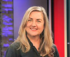 Deb Dale AZPM Headshot (2)