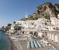 Zugegebenermaßen liegen die wirklich schönen buchten gut versteckt am hügel des eleganten posillipo und sind vielen besuchern. Amalfi Amalfikuste Amalfikuste Kuste Neapel Capri Italien Fototapete Fototapeten Gebaude Aquatischen Meer Myloview De