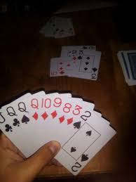 Mucha diversión para jugar cuando estás aburrido en casa o en la escuela. Jugando Baraja Jugando Conquian Poker Cards Games Playing Cards Cards