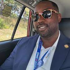 Well done, Jake. Laura Muir stepping in for all of us right there !! That's  #SALtogether