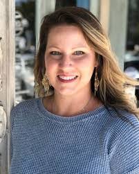 Jocelyn Hanna's Instagram, Twitter & Facebook