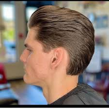 Sciccor work by @thebarberinacorrina