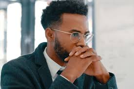 13 estratégias para ajudar profissionais tímidos a construir sua marca  pessoal