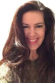 Amazon.com: The Silver Linings Storybook: 18 Health & Happiness  Professionals Share Inspiring Stories of Overcoming Stormy Days in Personal  And Professional Life eBook : Horovitch, Debbie, Holley, Chris, Prins,  Jarinus, Esposito, Jennifer