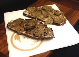 Schlemmerbrot A La King Bratbrot Mit Entenlebercreme Und Frischem Alba Truffel Genuss Truffel Shops