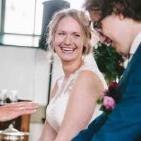 40+ perfiles de «Ellen Linde»